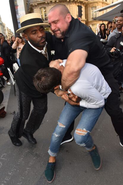 El guardaespaldas de Kim Kardashian reduciendo al agresor Vitalii Sediuk.