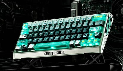 Teclado inspirado en Ghost in The Shell