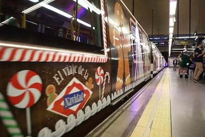 Tren de la Navidad en Metro de Madrid. 2024