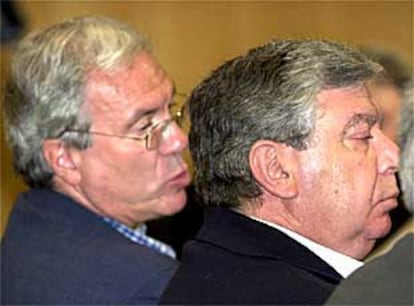 José Barrionuevo y José Luis Corcuera, durante el juicio en la Audiencia de Madrid.