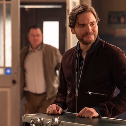 Daniel Brühl, en 'La puerta de al lado'