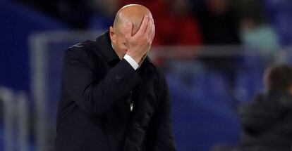 Zidane, durante el partido ante el Getafe.