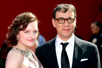 Elisabeth Moss y Fred Armisen en 2009.