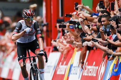 El español, corredor del UAE-Team Emirates, se llevó la quinta etapa de La Vuelta a España y puso, así, fin una mala racha que duraba más de 600 días. Hacía casi dos años que un corredor español no ganaba una etapa en una gran vuelta.