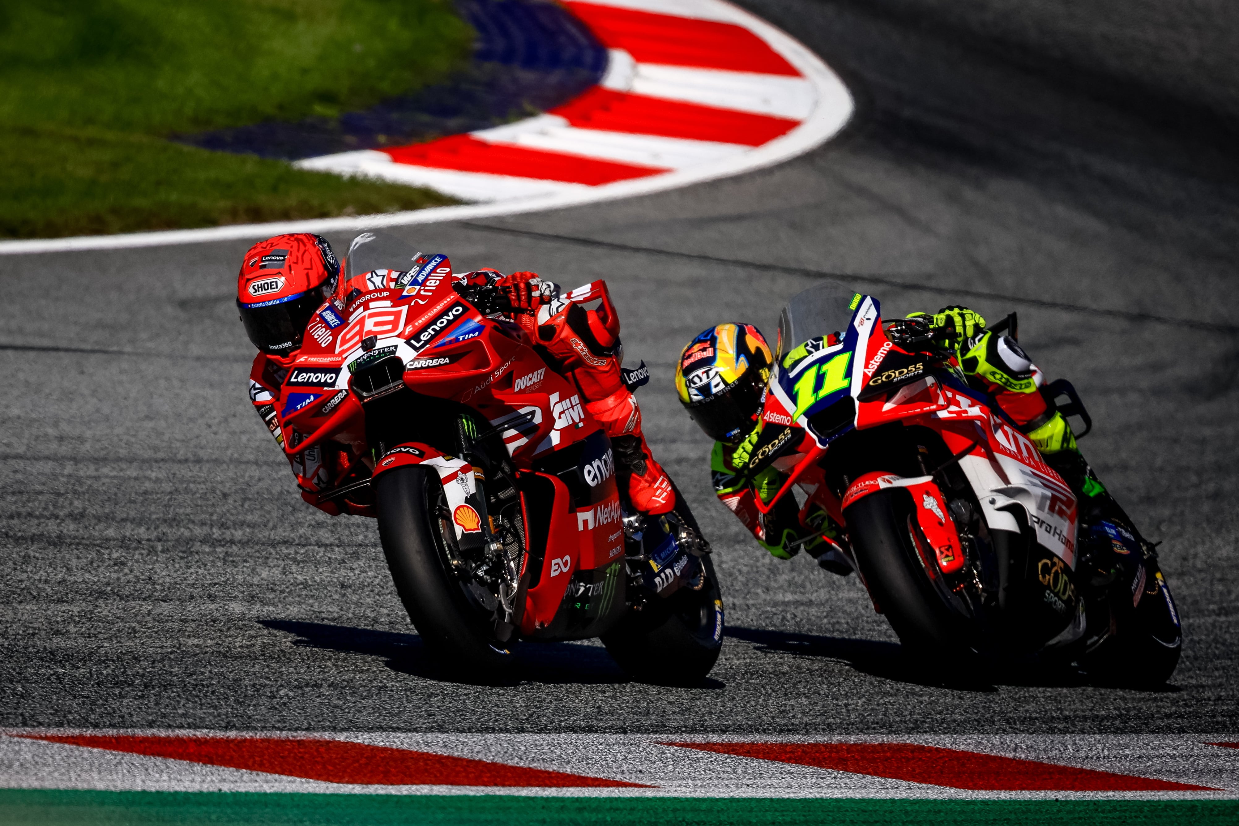 Competir en 2026 con la cabeza en 2027, así encaran las fábricas el cambio normativo en MotoGP: “Habrá pilotos que sufrirán un montón”