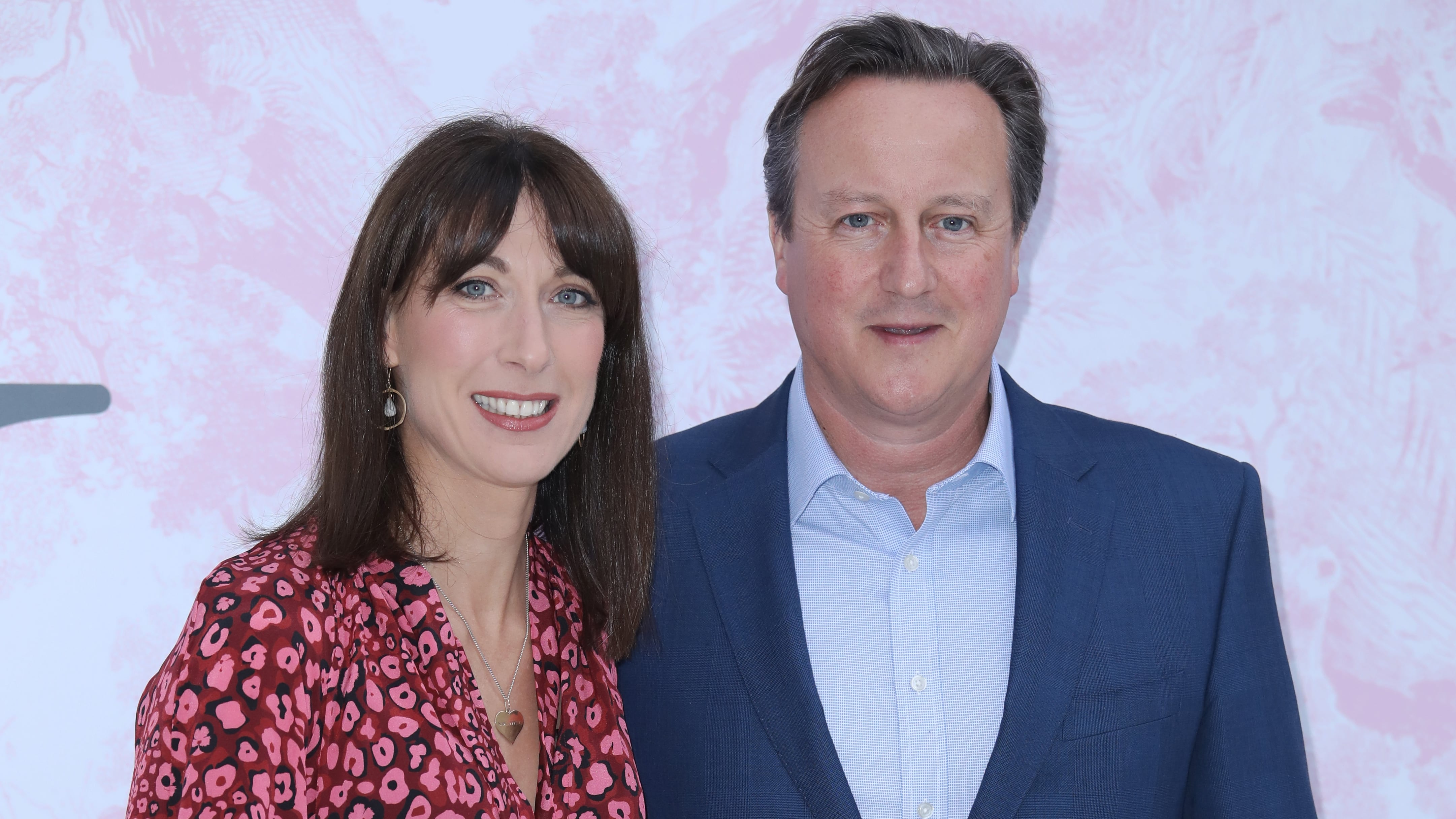 David Cameron y su esposa, Samantha, en un evento en Londres en 2019.