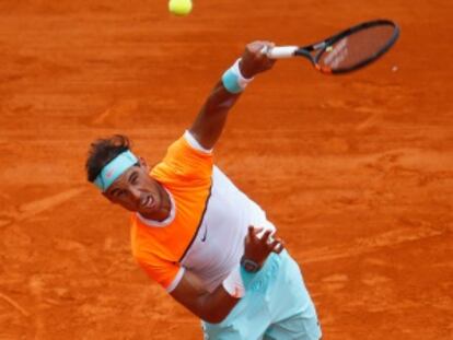 Nadal sirve ante Pouille.