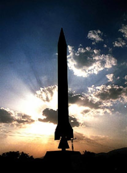 Imagen del misil Ghauri, que hoy ha lanzado con éxito Pakistán.