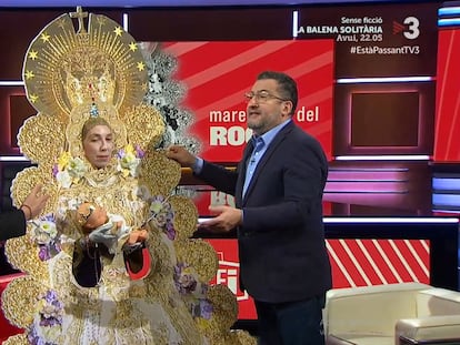 Un momento de la sátira sobre la Virgen del Rocío en el programa de TV3 'Està passant'.