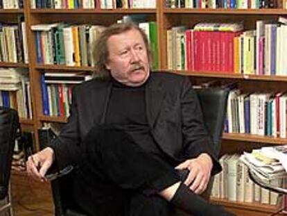 Peter Sloterdijk dirige en la televisión alemana el programa 'El cuarteto filosófico'.