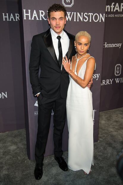 NEl actor Karl Glusman y Zoe Kravitz, actriz, cantante, modelo e hija del músico Lenny Kravitz.