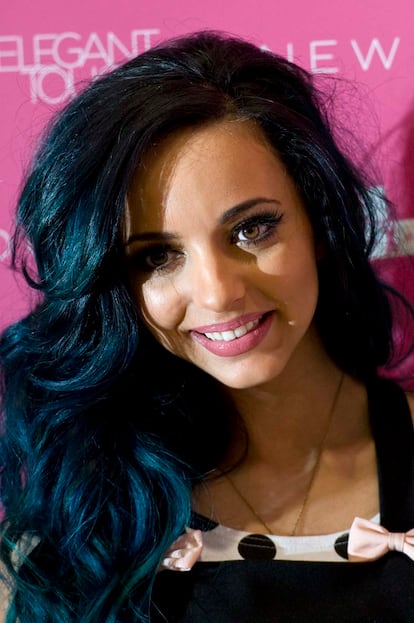 Grandes ondas azules, la apuesta de Jade Thirlwall.