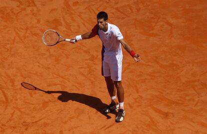 Novak Djokovic, tras perder un punto en la final del Masters 1.000 de Roma.