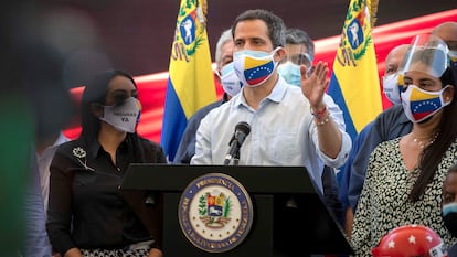 O oposicionista venezuelano Juan Guaidó, em entrevista à imprensa em Caracas, na quarta-feira passada.