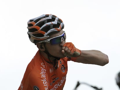 Igor Anton celebra su triunfo en el Zoncolan.