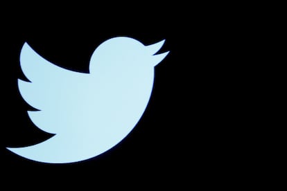 FILE PHOTO: The Twitter logo displayed on a screen on the floor of the NYSE