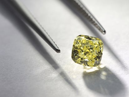 Diamante amarillo.