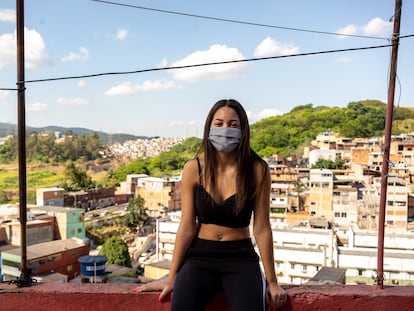 A estudante Nathalya Reis Soares, 15 anos, moradora da Brasilândia, em São Paulo.