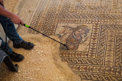 Mosaico romano en yacimiento arqueológico en Écija