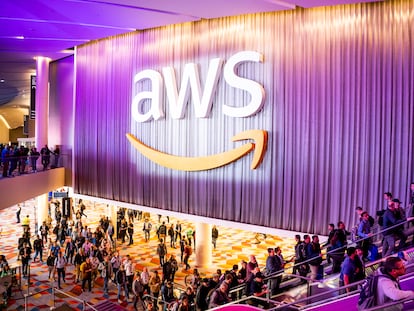 Asistentes en una conferencia organizada por AWS. Getty Images