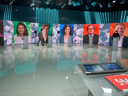 Imágenes de los seis principales candidatos a las elecciones de Madrid en el plató donde ha trascurrido el debate este miércoles.