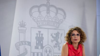 La vicepresidenta primera y ministra de Hacienda, María Jesús Montero, durante una rueda de prensa posterior a la reunión del Consejo de Ministros.