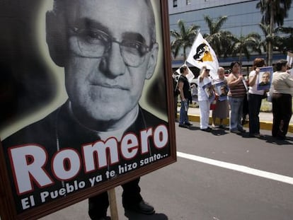 Acto en memoria del arzobispo Romero.