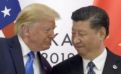 El presidente estadounidense Donald Trump, y su homólogo chino, Xi Jinping, durante una reunión en Osaka, Japón, el pasado 29 de junio.