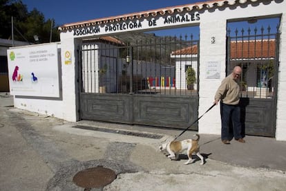 Instalaciones de la Asociación para la Defensa y Protección de los Animales "Parque animal" de Torremolinos.