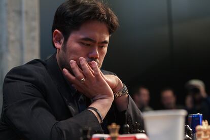 Hikaru Nakamura, durante su partida de hoy