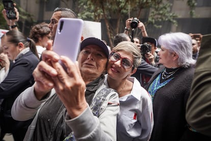 Verónica Alcocer, durante una marcha en apoyo al Gobierno, el 7 de junio de 2023.