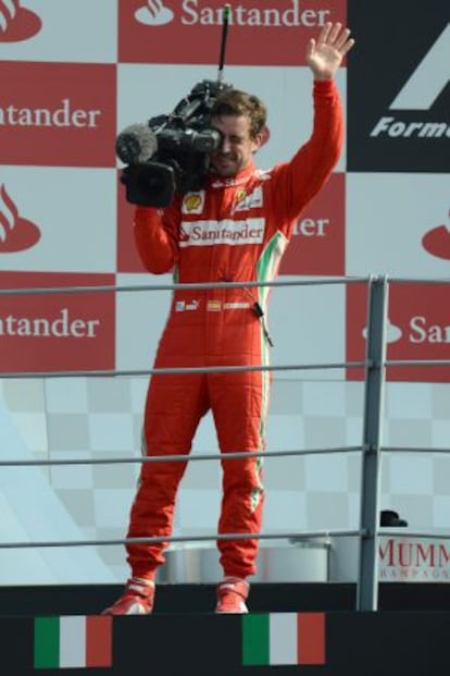 Fernando Alonso, el pasado domingo, en el podio del circuito de Monza