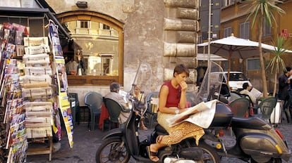 Terraza de la plaza Farnese, en Roma, donde se sitúa el palacio homónimo.