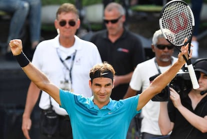 Roger Federer, tras derrotar al australiano Nick Kyrgios en las semifinales de Stuttgart este sábado.