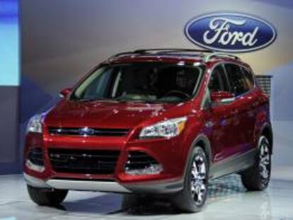 Un total de 68 quejas han sido acumuladas en relación al Ford Escape (en la imagen) y 31 por el Mazda Tribute, un modelo que la japonesa comercializa pero que tiene arquitectura Ford casi idéntica al Escape. EFE/Archivo