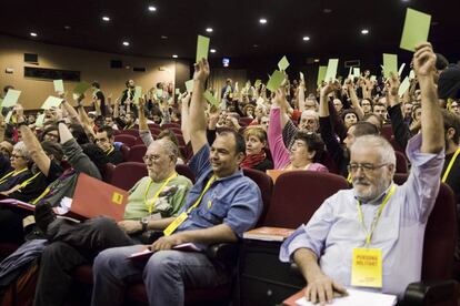 Votaci&oacute;n de la Asamblea Nacional de la CUP, en mayo de 2016.