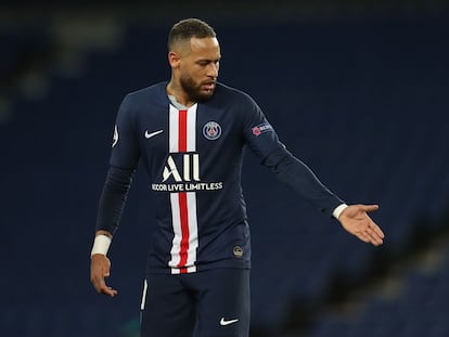 Neymar, durante el partido de la Champions League contra el Borussia Dortmund.