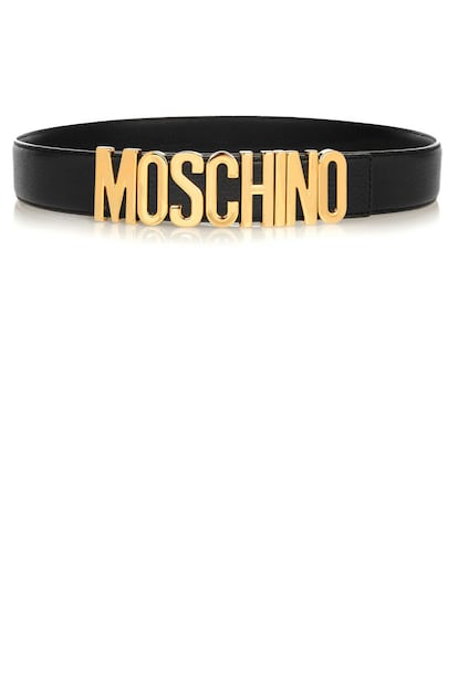 Cinturón de piel de Moschino (215 euros).