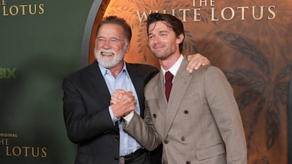 Arnold Schwarzenegger y Patrick Schwarzenegger The White Lotus