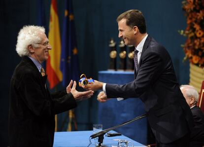 En 2008, fue galardonado en España con el Premio Príncipe de Asturias de Ciencias Sociales como un referente indiscutible en el pensamiento europeo contemporáneo.