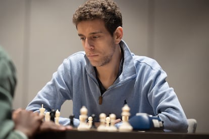 Muere Daniel Naroditsky