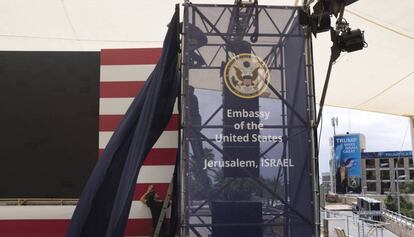 Preparativos para la ceremonia de apertura de la Embajada de EE UU en Jerusalén. 