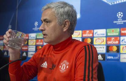 Mourinho, en la rueda de prensa en el S&aacute;nchez Pizju&aacute;n. 