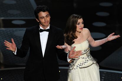 Dos novatos al frente de la ceremonia. Franco opta además al Oscar a mejor actor por '127 horas'