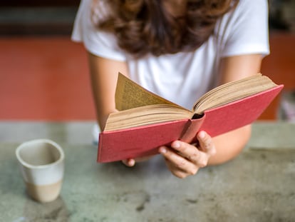 Los adolescentes son los protagonistas de varias novelas de literatura juvenil.