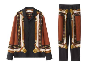 Conjunto de camisa y pantalón con estampado de pañuelo de la colección de Toga Archives para H&M. Disponibles a partir del 2 de septiembre en la web y en tiendas seleccionadas.