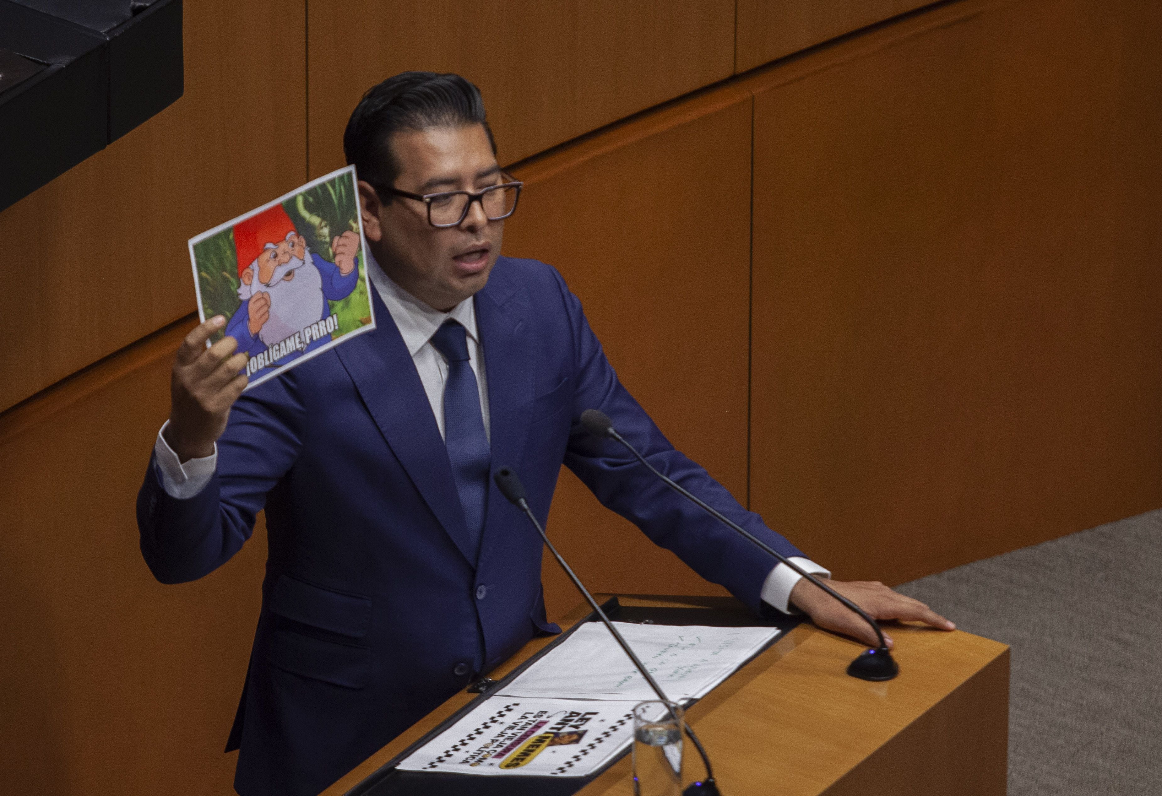Batalla en México en defensa de los memes