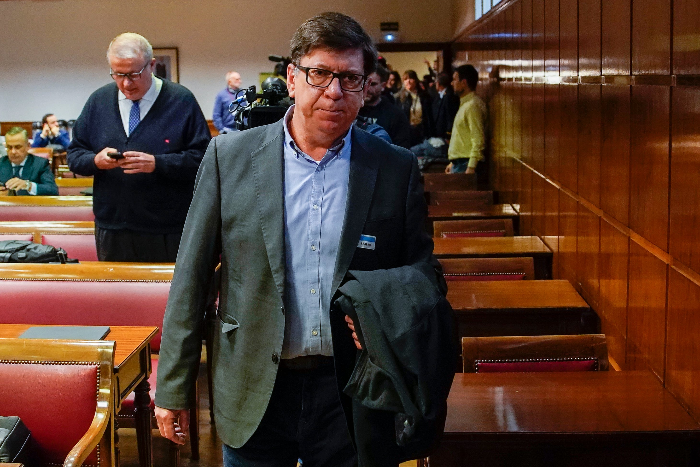 Salazar, a su llegada a la comisión, este jueves.