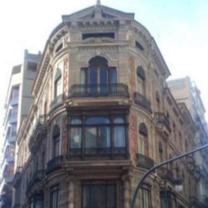 Edificio histórico situado en la principal zona comercial de la ciudad