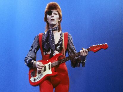 David Bowie: el viaje visual de un ‘hardcore’ de la moda